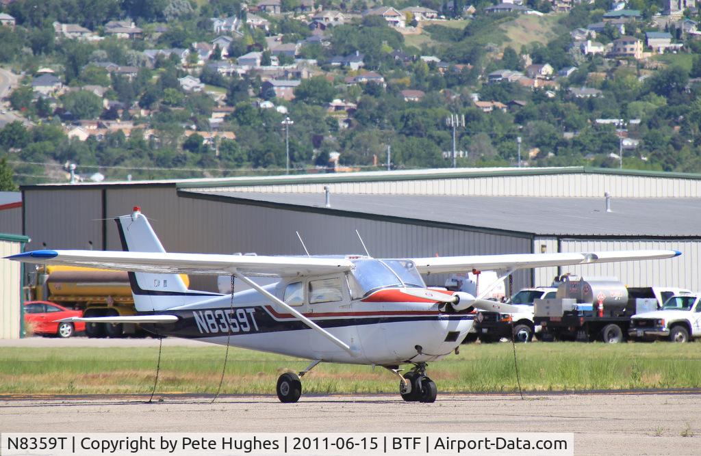 N8359T, 1961 Cessna 175C Skylark C/N 17557059, N8359T Cessna 175 at Skypark, UT