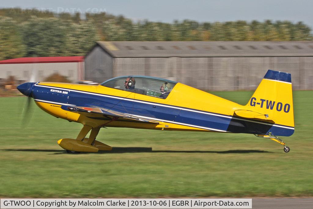 G-TWOO, 1996 Extra EA-300/200 C/N 05, Extra EA-300-200 at The Real Aeroplane Club's Pre-Hibernation Fly-In, Breighton Airfield, October 2013.