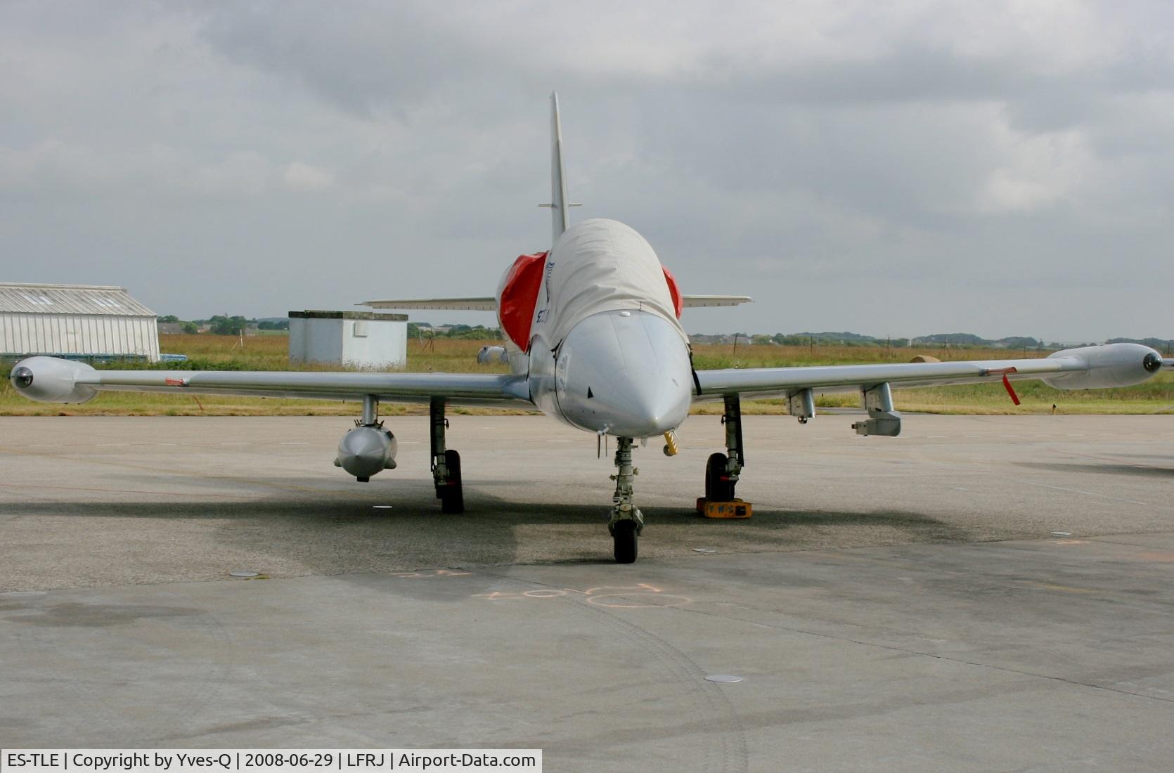 ES-TLE, 1977 Aero L-39C Albatros C/N 731021, Aero L-39C Albatros, Apache Aviation, Landivisiau Naval Air Base (LFRJ) Open day Tiger Meet 2008
