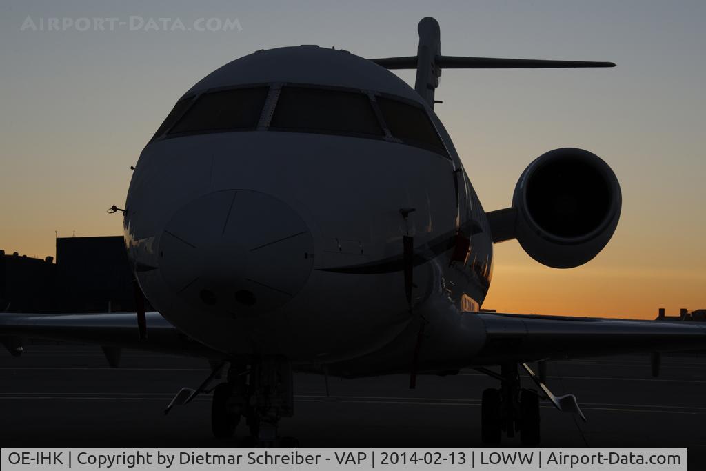 OE-IHK, 1999 Bombardier Challenger 604 (CL-600-2B16) C/N 5422, CL600