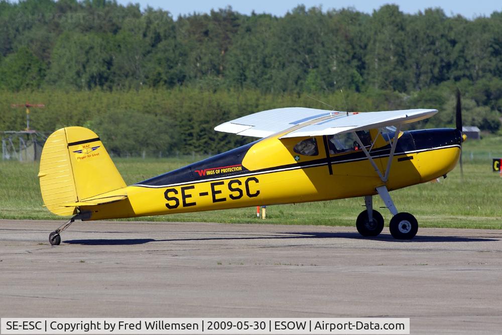 SE-ESC, 1947 Cessna 140 C/N 13284, 