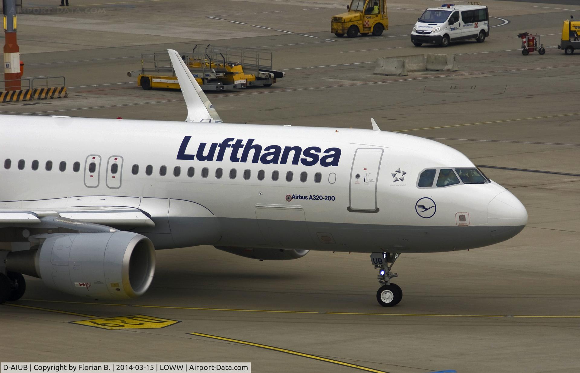D-AIUB, 2014 Airbus A320-214 C/N 5972, Airbus A320 with Sharklets