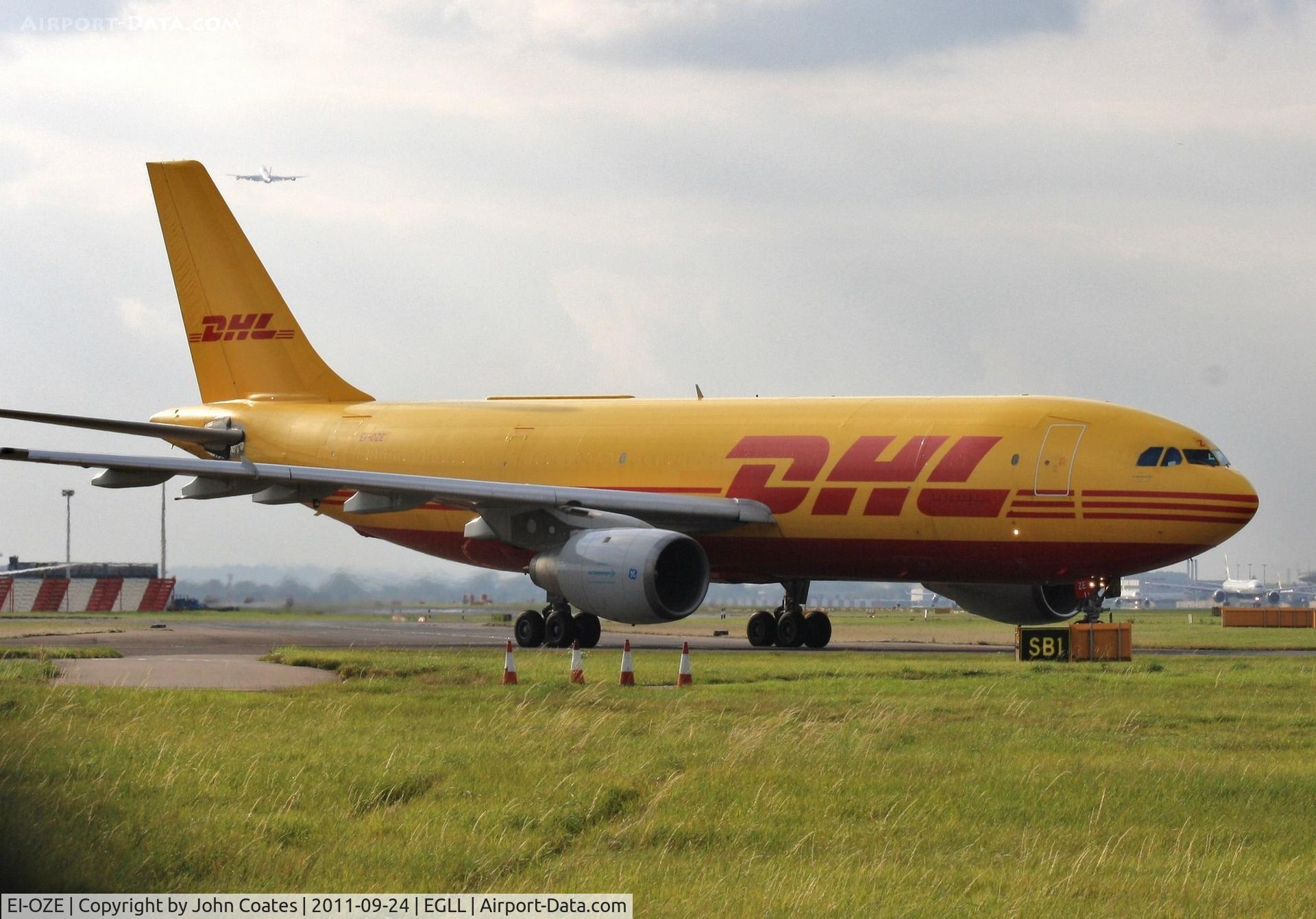 EI-OZE, 1981 Airbus A300B4-203F C/N 152, Waiting to enter 27L