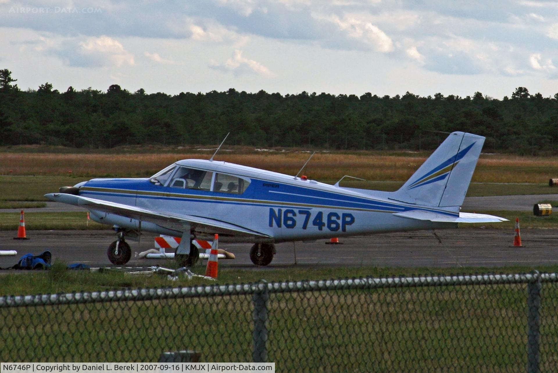 N6746P, 1960 Piper PA-24 C/N 24-1874, Nice vintage Commanche at Ocean County Airport, Toms River, NJ.
