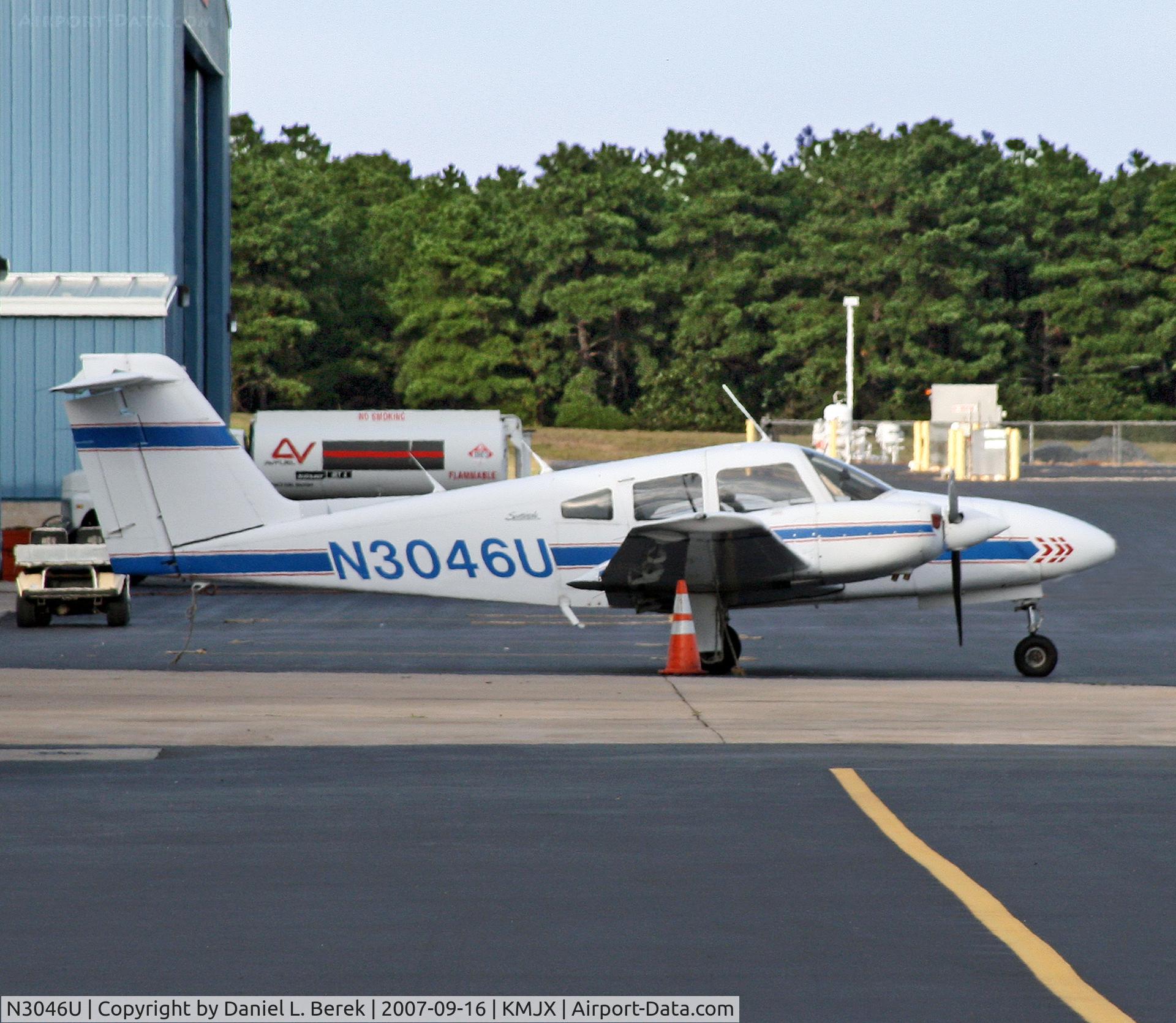 N3046U, 1979 Piper PA-44-180 Seminole C/N 44-7995261, Interesting 1979 twin Piper at Ocean County Airport.