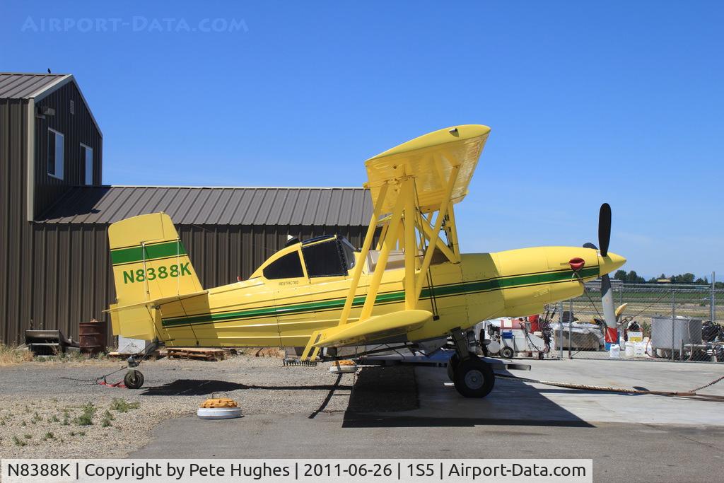 N8388K, 1982 Grumman-Schweizer G-164B C/N 679B, N8388K Ag-Cat at Sunnyside Municipal, WA