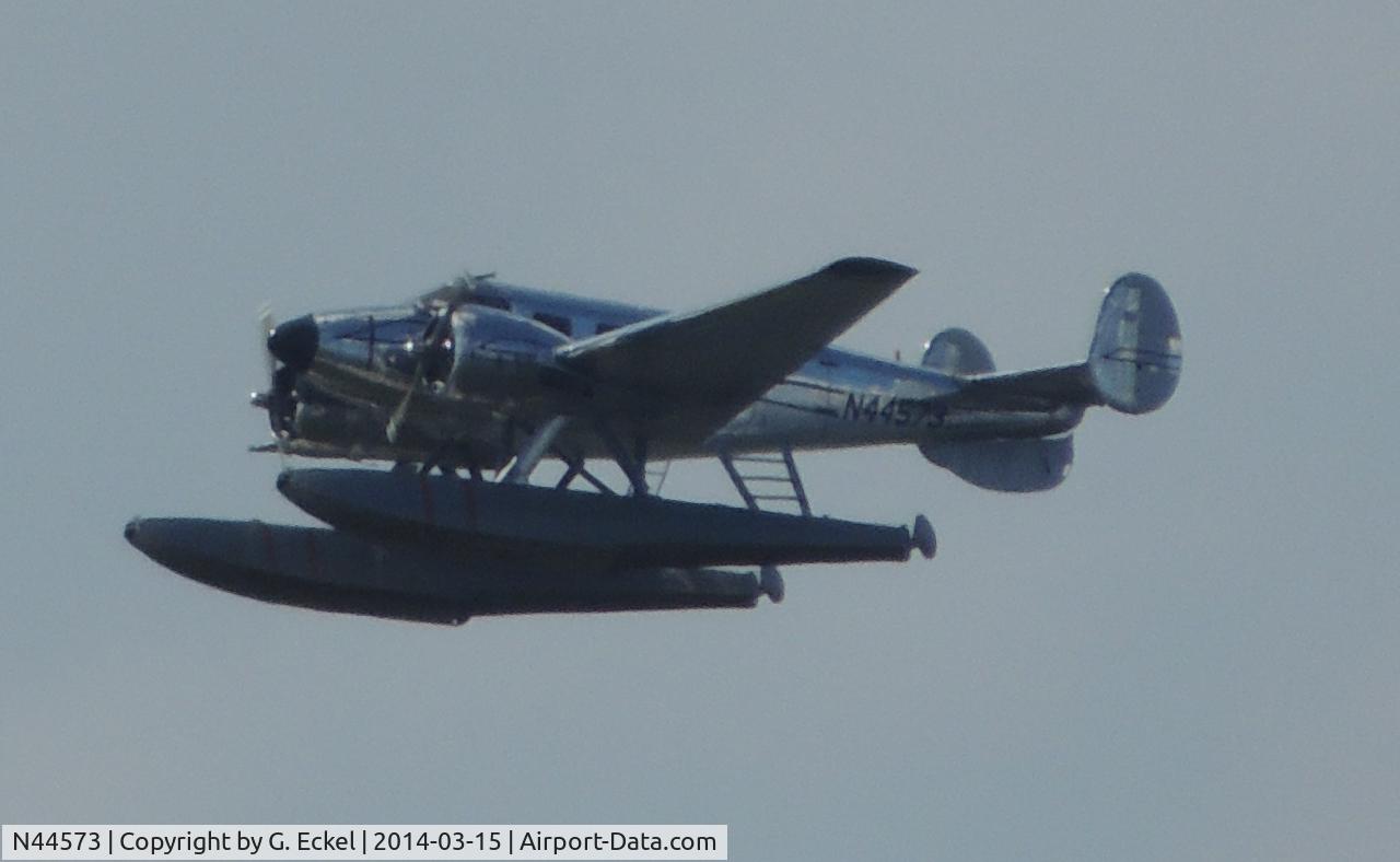 N44573, 1944 Beech C18S C/N 7678, Just after takeoff, Lake Weir, Florida.