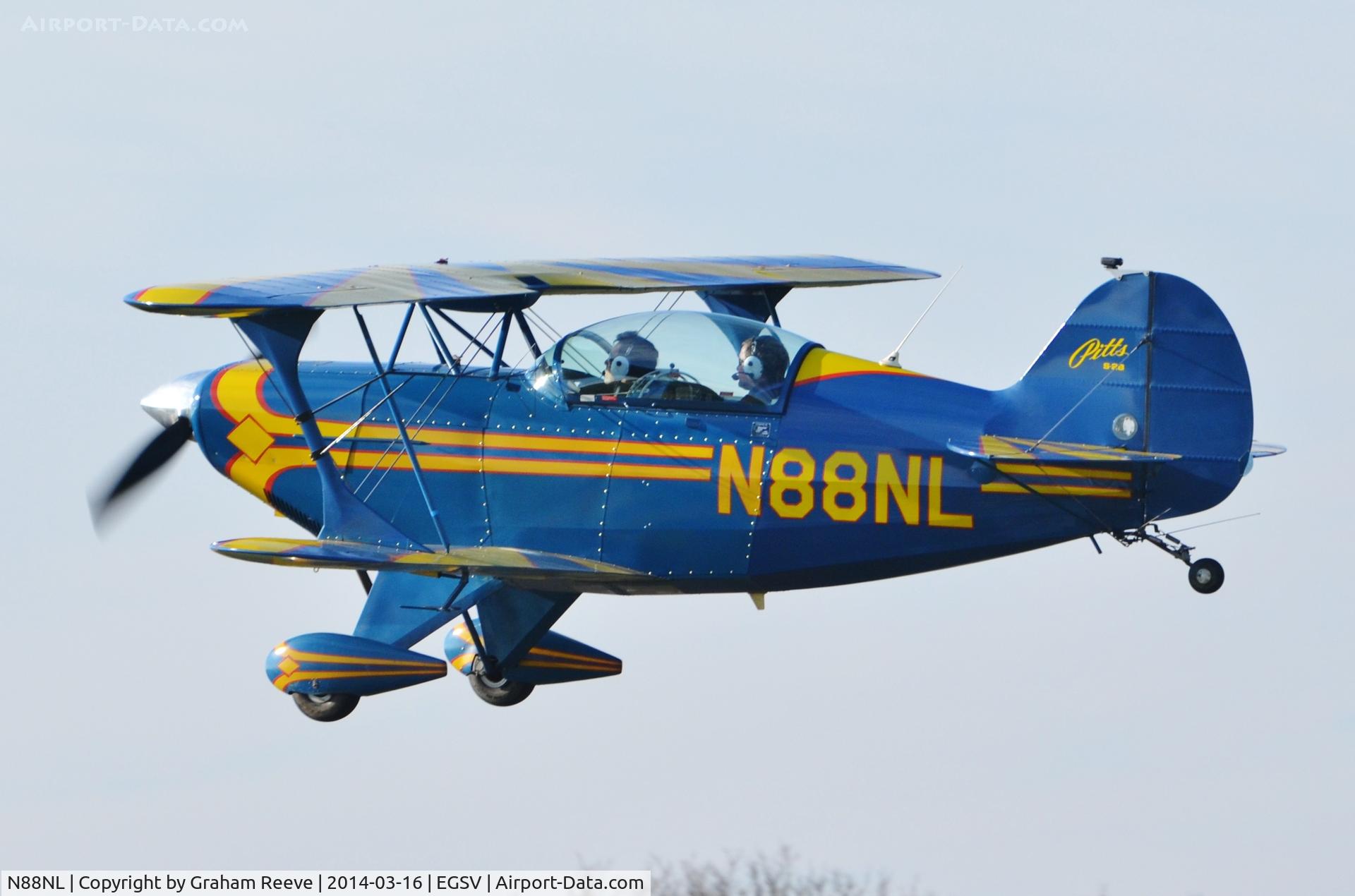 N88NL, 1988 Christen Pitts S-2B Special C/N 5147, Departing from Old Buckenham.