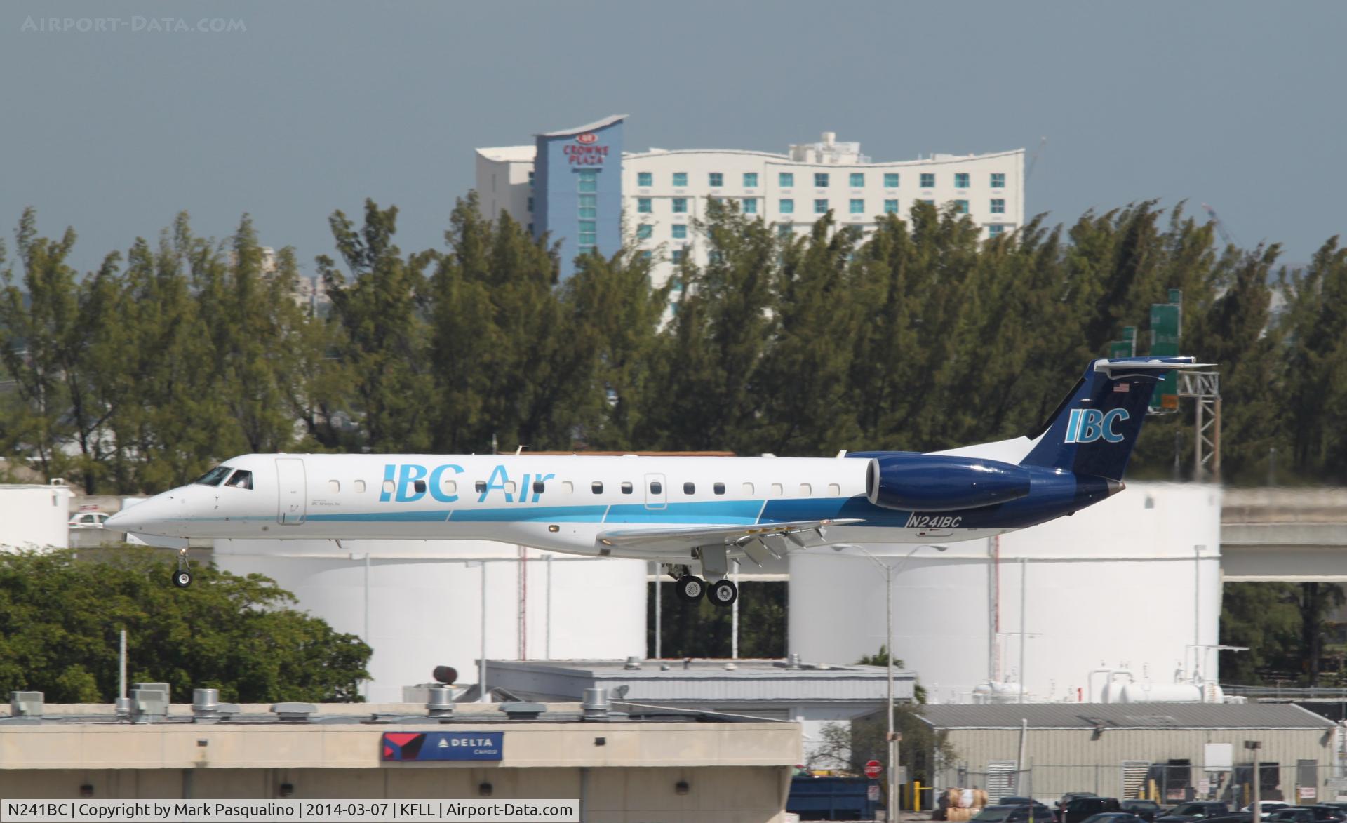 N241BC, 1998 Embraer EMB-145EP (ERJ-145EP) C/N 145077, EMB-145EP