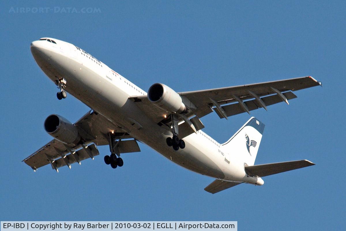 EP-IBD, 1993 Airbus A300B4-605R C/N 696, Airbus A300B4-605R [696] (Iran Air) Home~G 02/03/2010. On approach 27R.