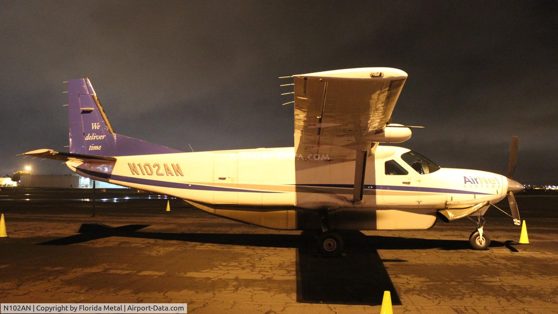 N102AN, 2001 Cessna 208B Super Cargomaster C/N 208B0906, Air Net Cessna 208