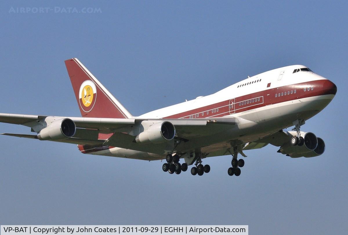 VP-BAT, 1979 Boeing 747SP-21 C/N 21648, Resident 747SP on approach to 08