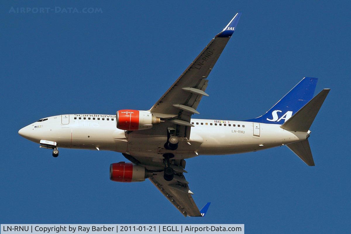 LN-RNU, 2009 Boeing 737-783 C/N 34548, Boeing 737-783 [34548] (SAS Scandinavian Airlines) Home~G 21/01/2011. On approach 27R.