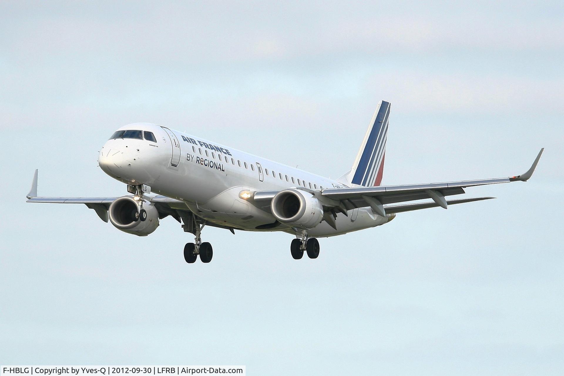 F-HBLG, 2009 Embraer 190LR (ERJ-190-100LR) C/N 19000254, Embraer ERJ-190-100LR, Landing Rwy 25L, Brest-Guipavas Airport (LFRB-BES)