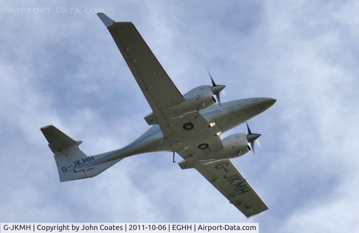 G-JKMH, 2006 Diamond DA-42 Twin Star C/N 42.168, Low pass