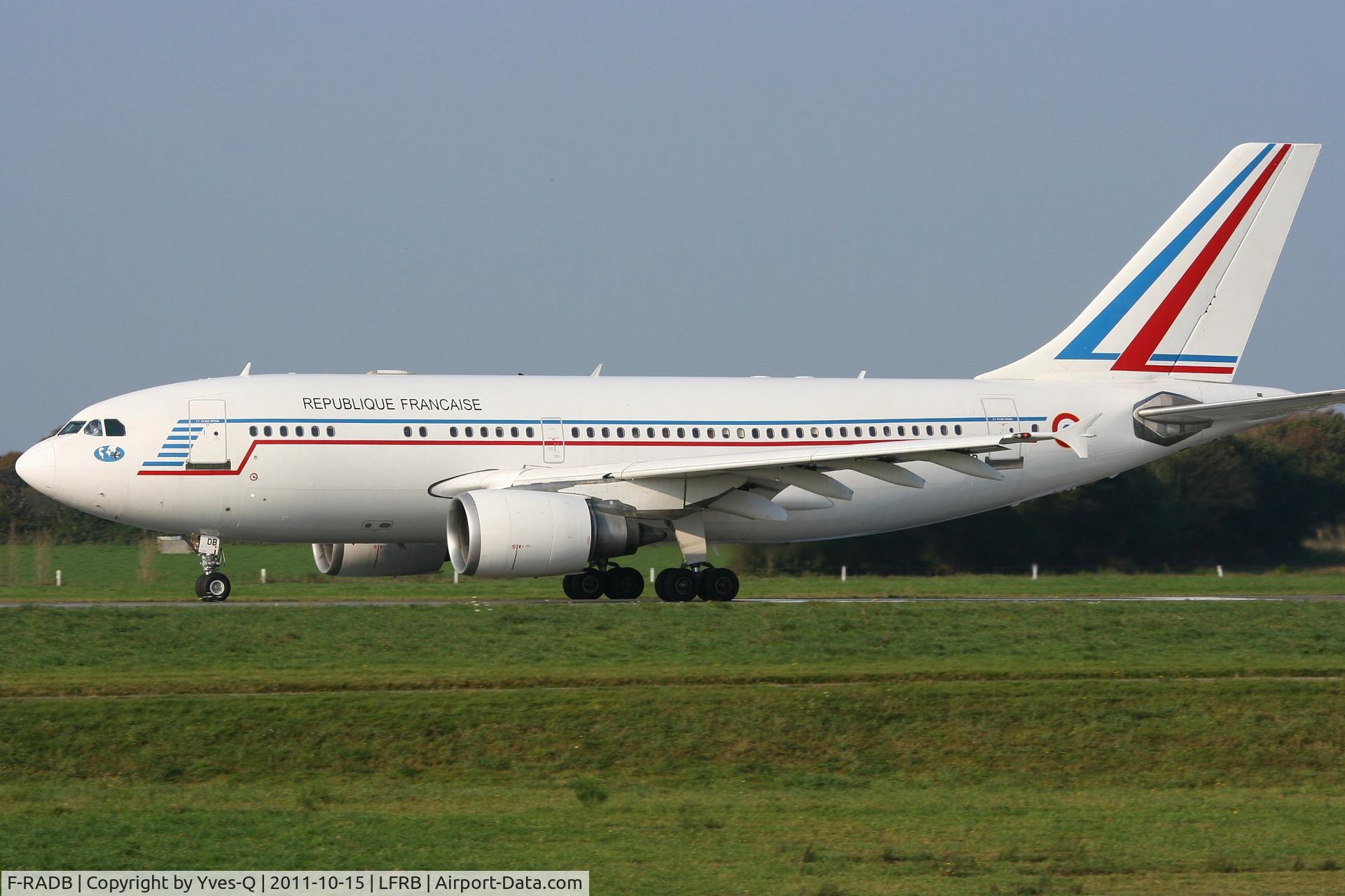 F-RADB, 1987 Airbus A310-304 C/N 422, Airbus A310-304, Take off rwy 25L, Brest-Guipavas Airport 5LFRB-BES)