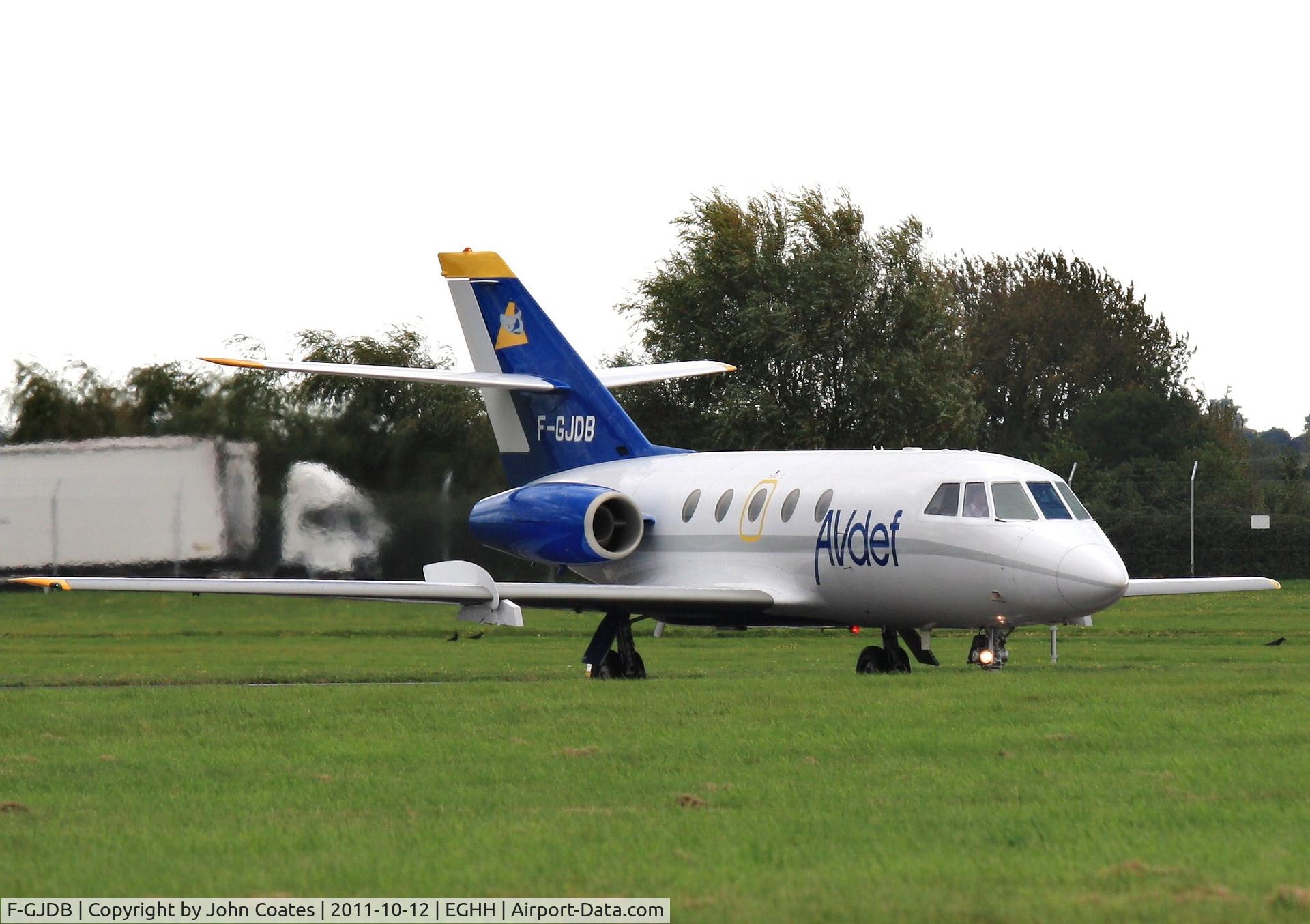 F-GJDB, 1967 Dassault Falcon 20 C/N 76, Exiting 26