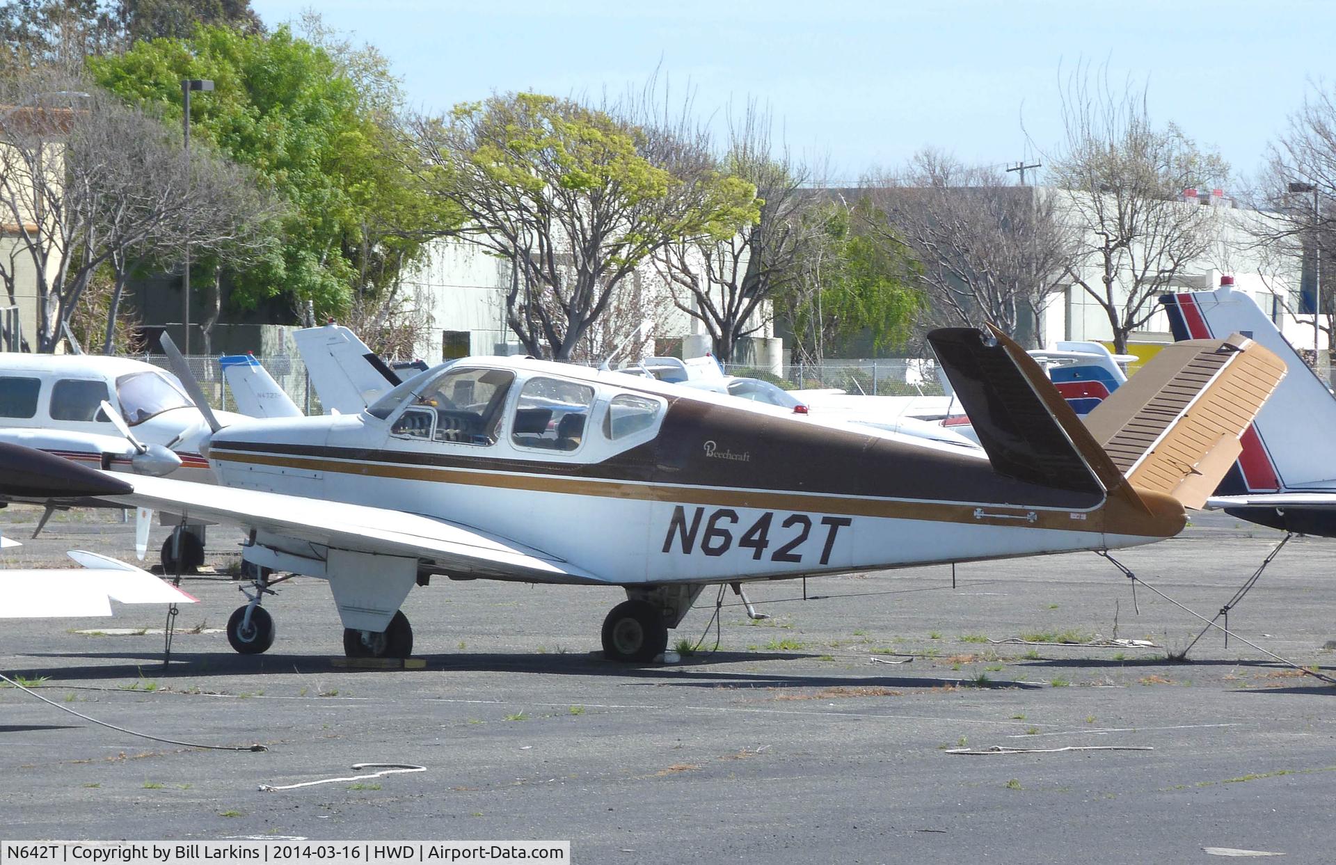 N642T, 1958 Beech J35 Bonanza C/N D-5466, Visitor