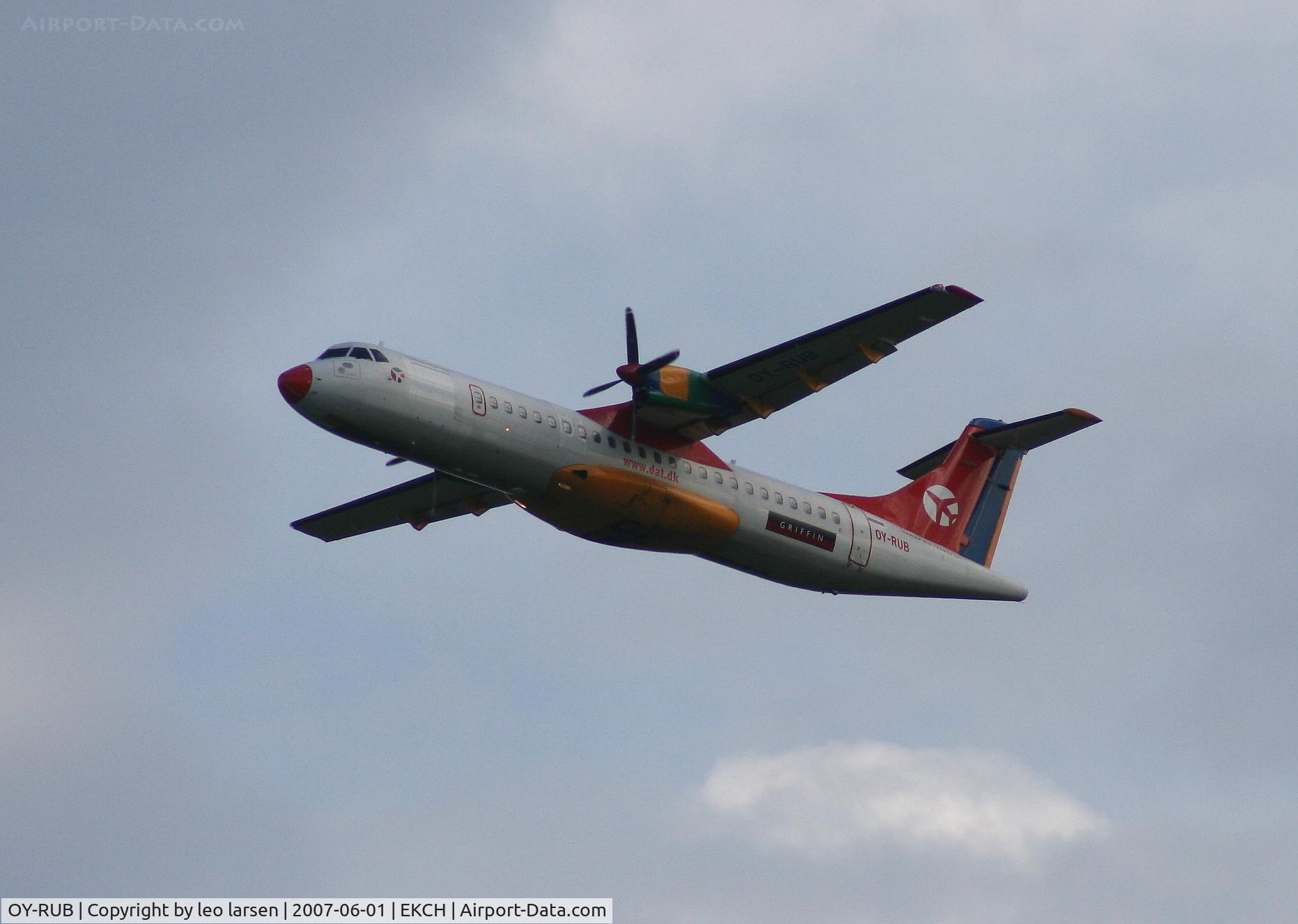 OY-RUB, 1992 ATR 72-202 C/N 301, Copenhagen Kastrup 1.6.07 with 