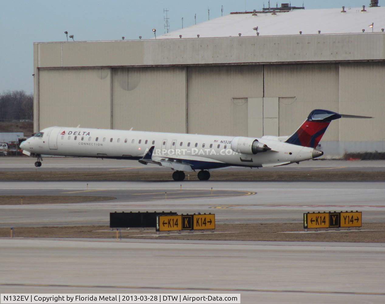 N132EV, 2008 Bombardier CRJ-900ER (CL-600-2D24) C/N 15219, Delta Connection CRJ-900