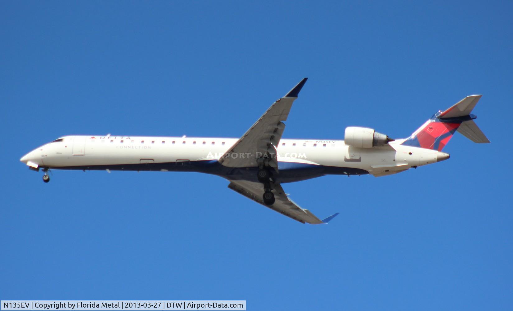 N135EV, 2009 Bombardier CRJ-900ER (CL-600-2D24) C/N 15225, Delta Connection CRJ-900
