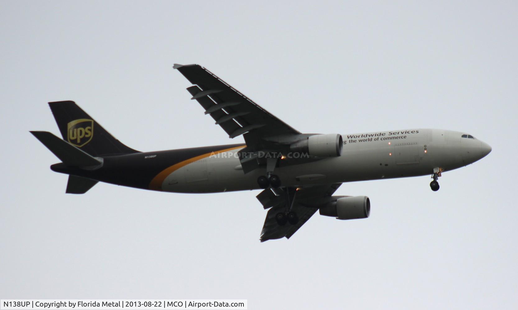 N138UP, 2001 Airbus A300F4-622R(F) C/N 0821, UPS A300