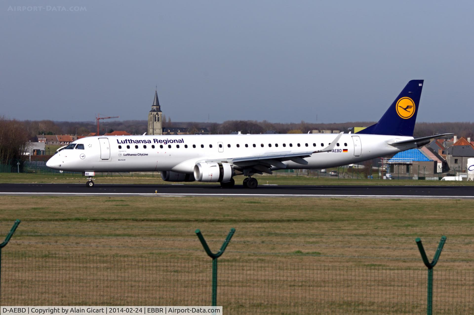 D-AEBD, 2009 Embraer 195LR (ERJ-190-200LR) C/N 19000324, Landing