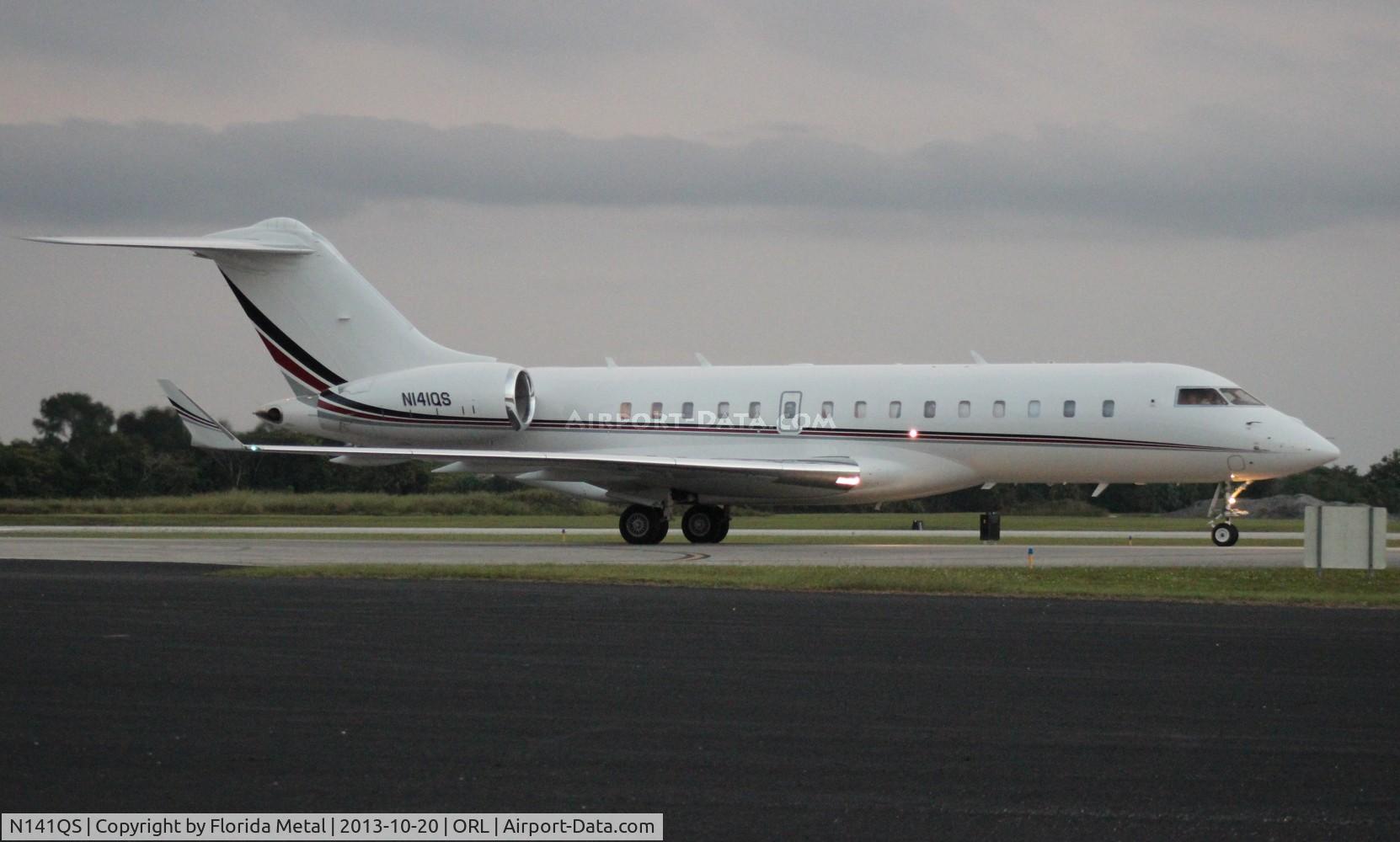 N141QS, 2012 Bombardier BD-700-1A10 Global 6000 C/N 9479, Net Jets Global 6000