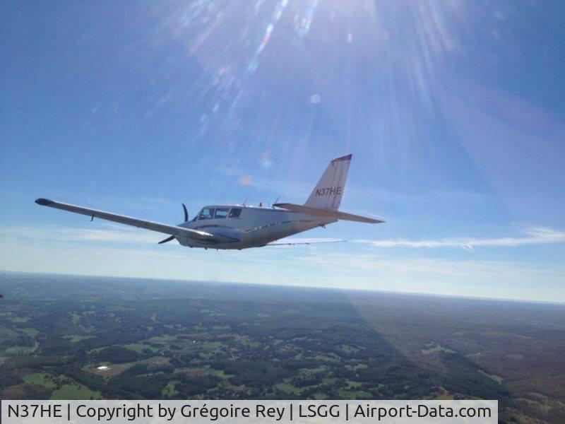N37HE, 1966 Piper PA-24-260 Comanche B C/N 24-4514, 6 seats airplane, 160 kt at 75% @10 USG/hour