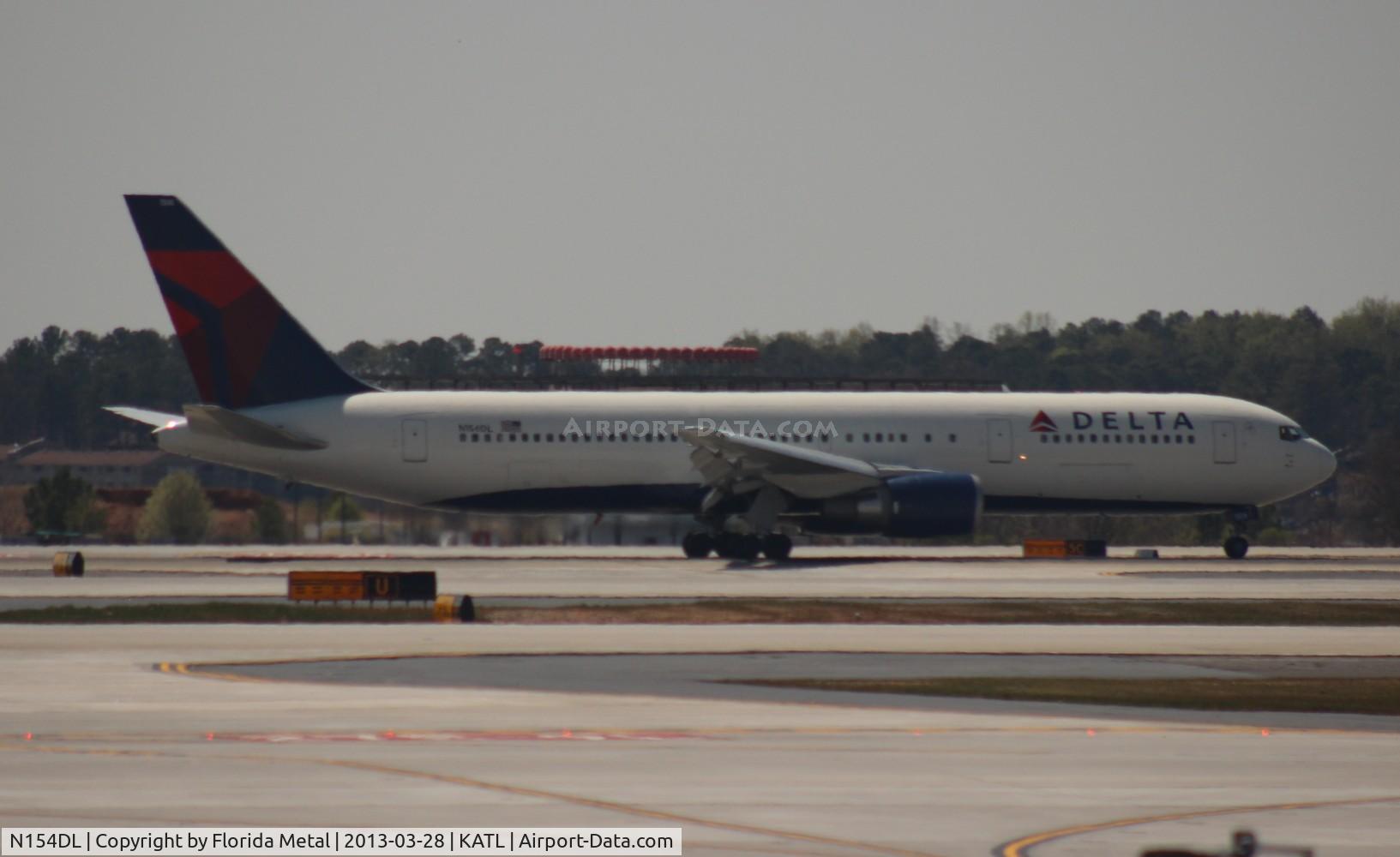 N154DL, 1991 Boeing 767-3P6 C/N 25241, Delta 767-300