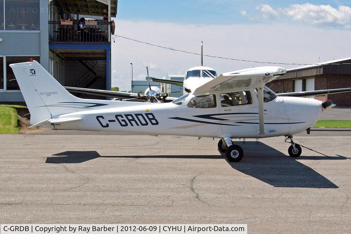 C-GRDB, 2007 Cessna 172S C/N 172S10572, Cessna 172S Skyhawk [172S-10572] St. Hubert~C 09/06/2012