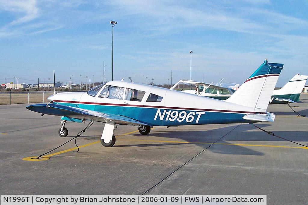 N1996T, 1971 Piper PA-28R-200 C/N 28R-7135188, N1996T PA-28R-200 FWS 9.1.06