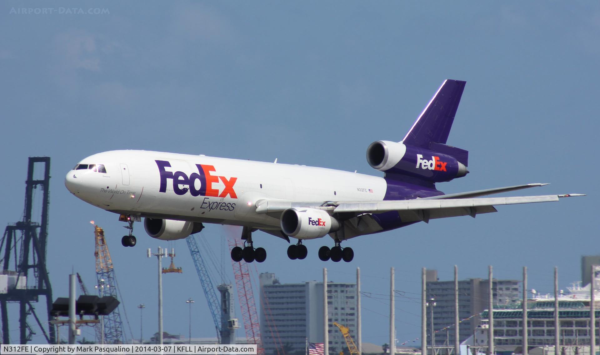 N312FE, 1987 McDonnell Douglas MD-10-30F C/N 48300, MD-10-30F