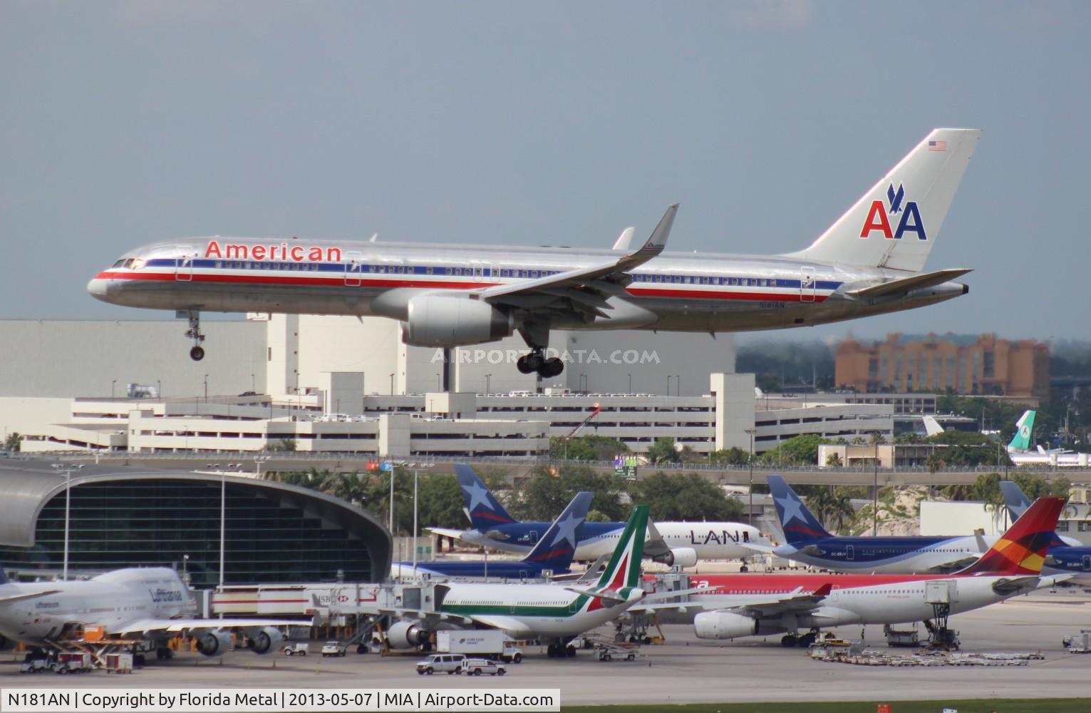N181AN, 1999 Boeing 757-223 C/N 29591, American 757-200