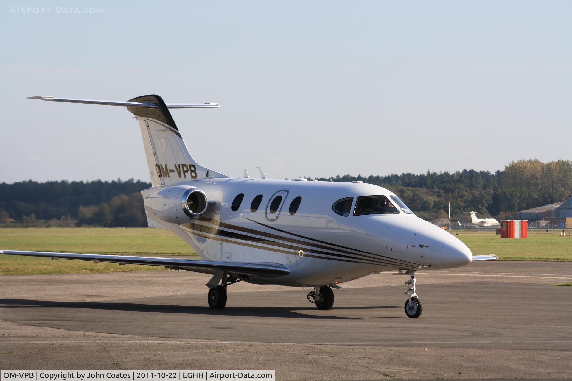 OM-VPB, 2008 Hawker Beechcraft 390 Premier 1A C/N RB-256, At Signatures