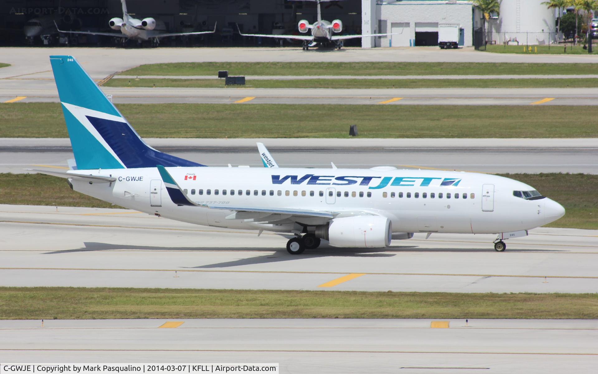 C-GWJE, 2007 Boeing 737-7CT C/N 35078, Boeing 737-700