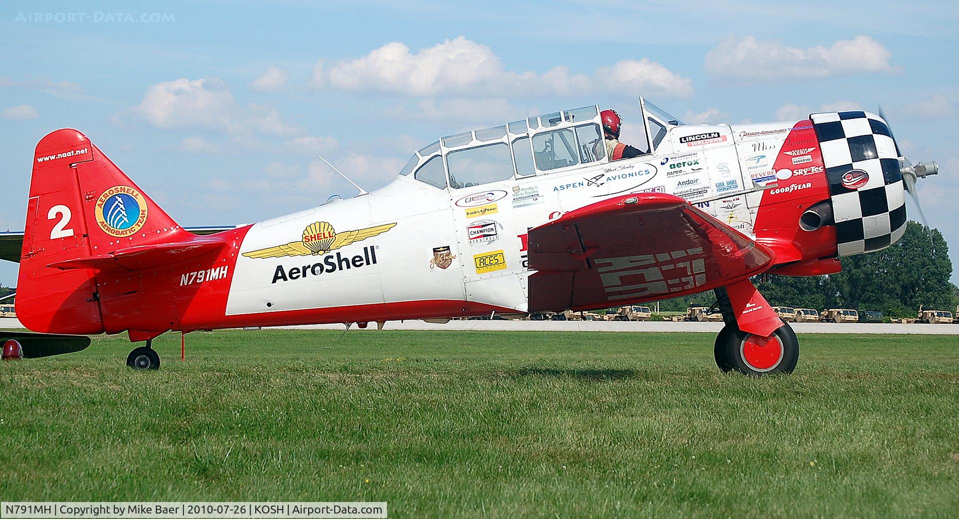 N791MH, 1951 North American T-6G Texan C/N 182-478, N791MH @ OSH