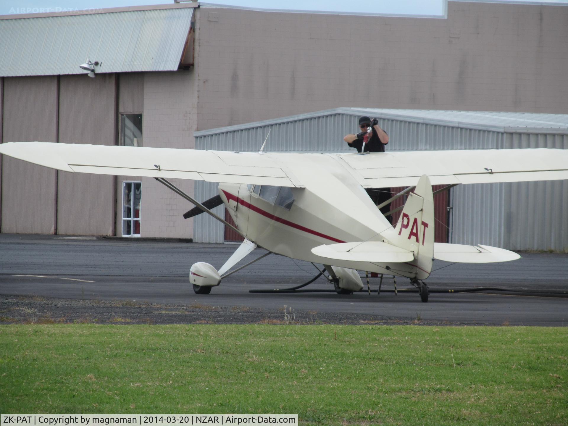 ZK-PAT, Piper PA-22-150(TD) Tri-Pacer C/N 22-4940, Getting daily liquid feed.