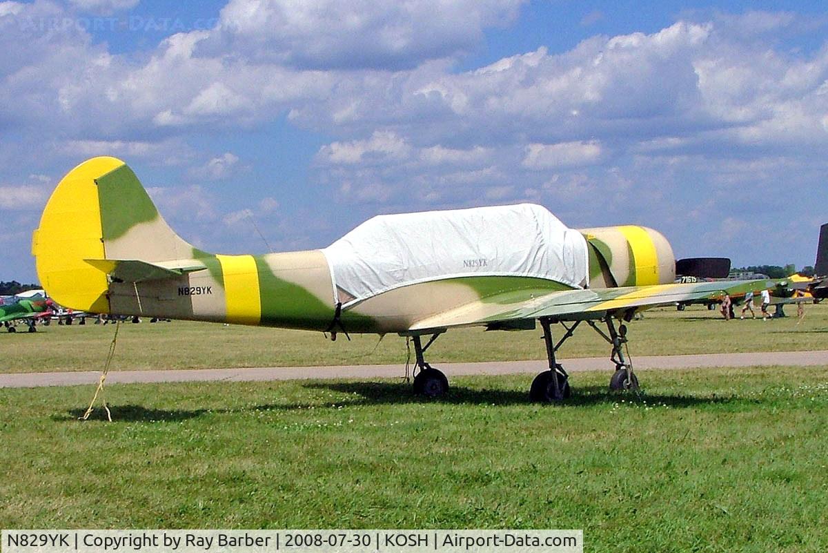 N829YK, 1988 Yakovlev Yak-52 C/N 889212, Yakovlev Yak-52  [889212] Oshkosh-Wittman Regional Airport~N 30/07/2008