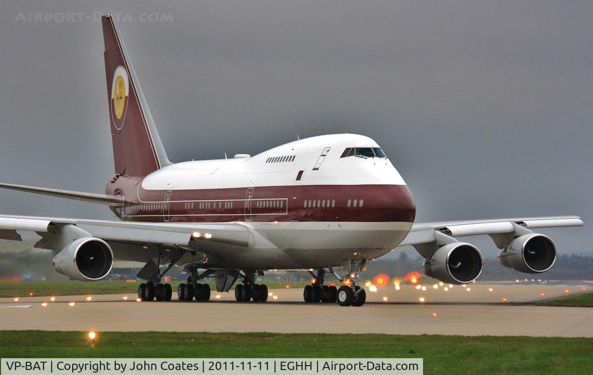 VP-BAT, 1979 Boeing 747SP-21 C/N 21648, Turning to line up 08