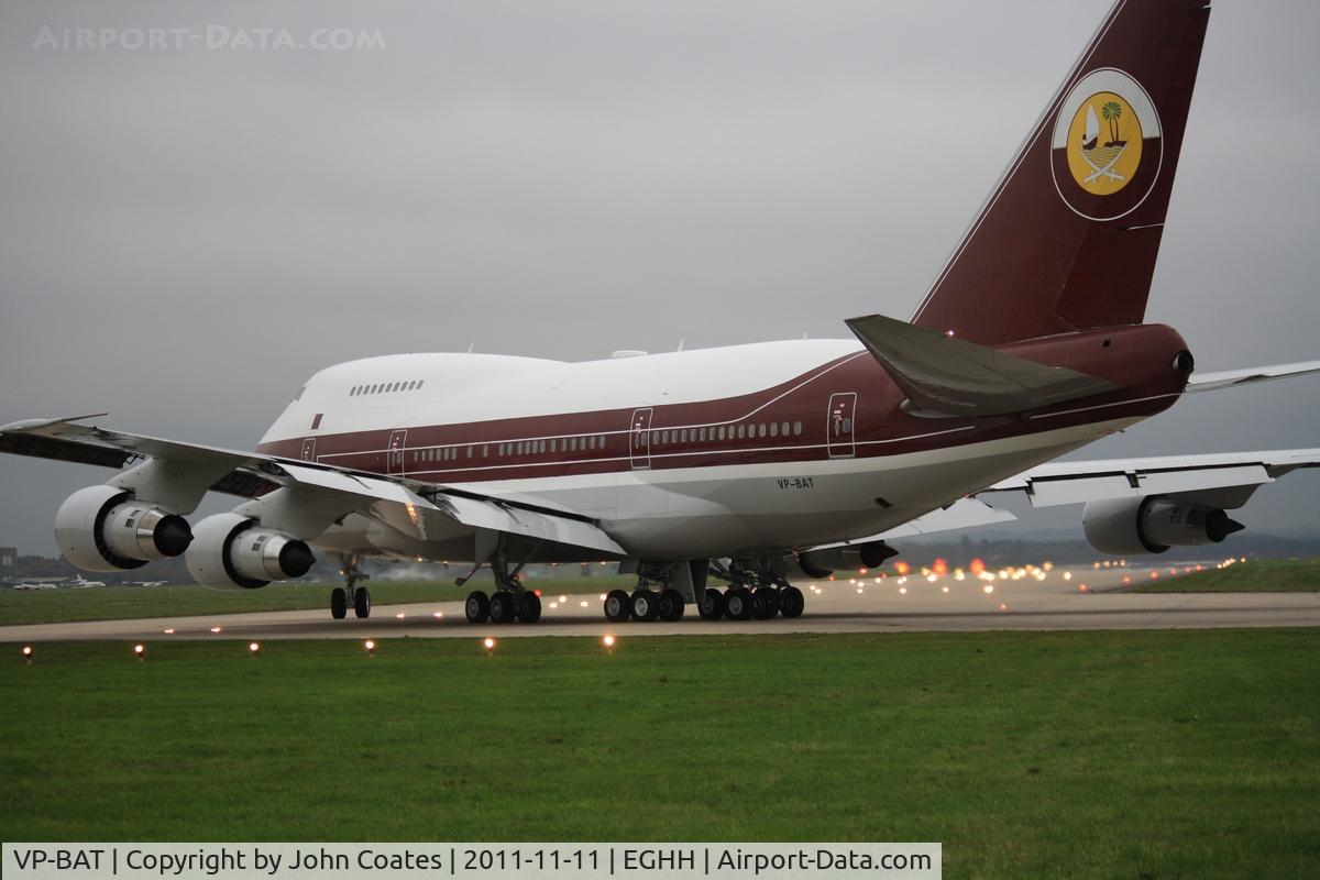 VP-BAT, 1979 Boeing 747SP-21 C/N 21648, Lining up 08
