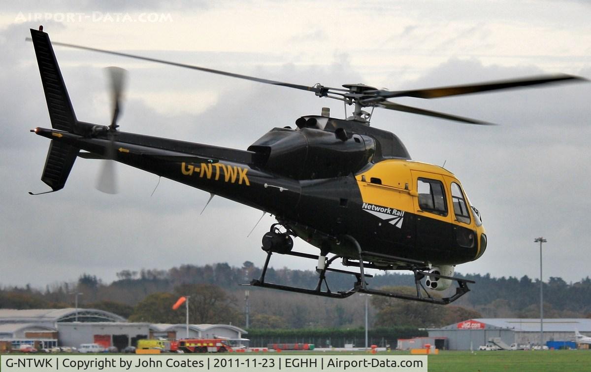 G-NTWK, 1986 Aerospatiale AS-355F-1 Twin Squirrel C/N 5347, Departing