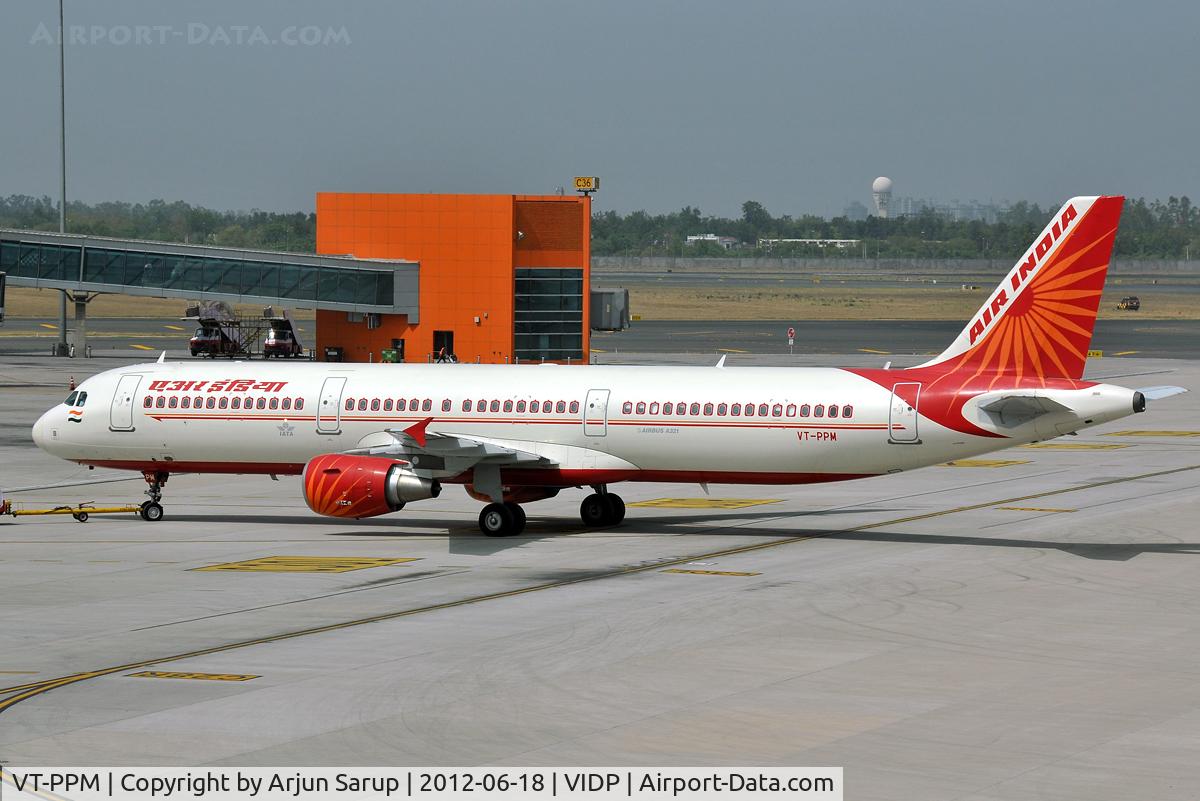 VT-PPM, 2009 Airbus A321-211 C/N 3792, Pushing back at IGIA T-3.