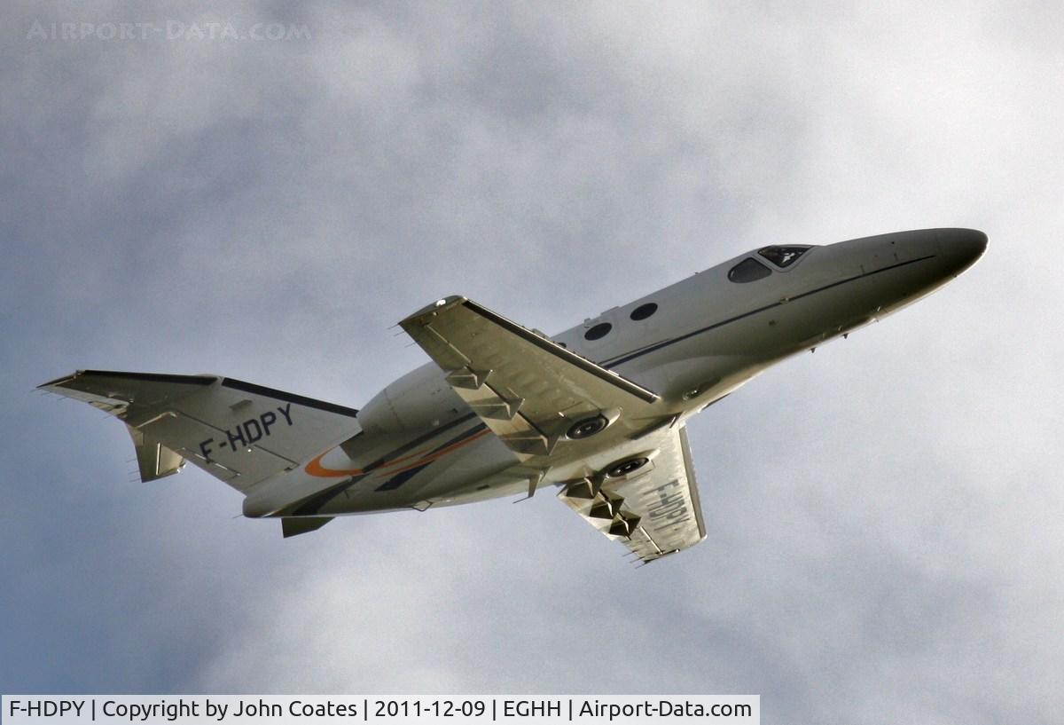 F-HDPY, 2009 Cessna 510 Citation Mustang Citation Mustang C/N 510-0149, Departing