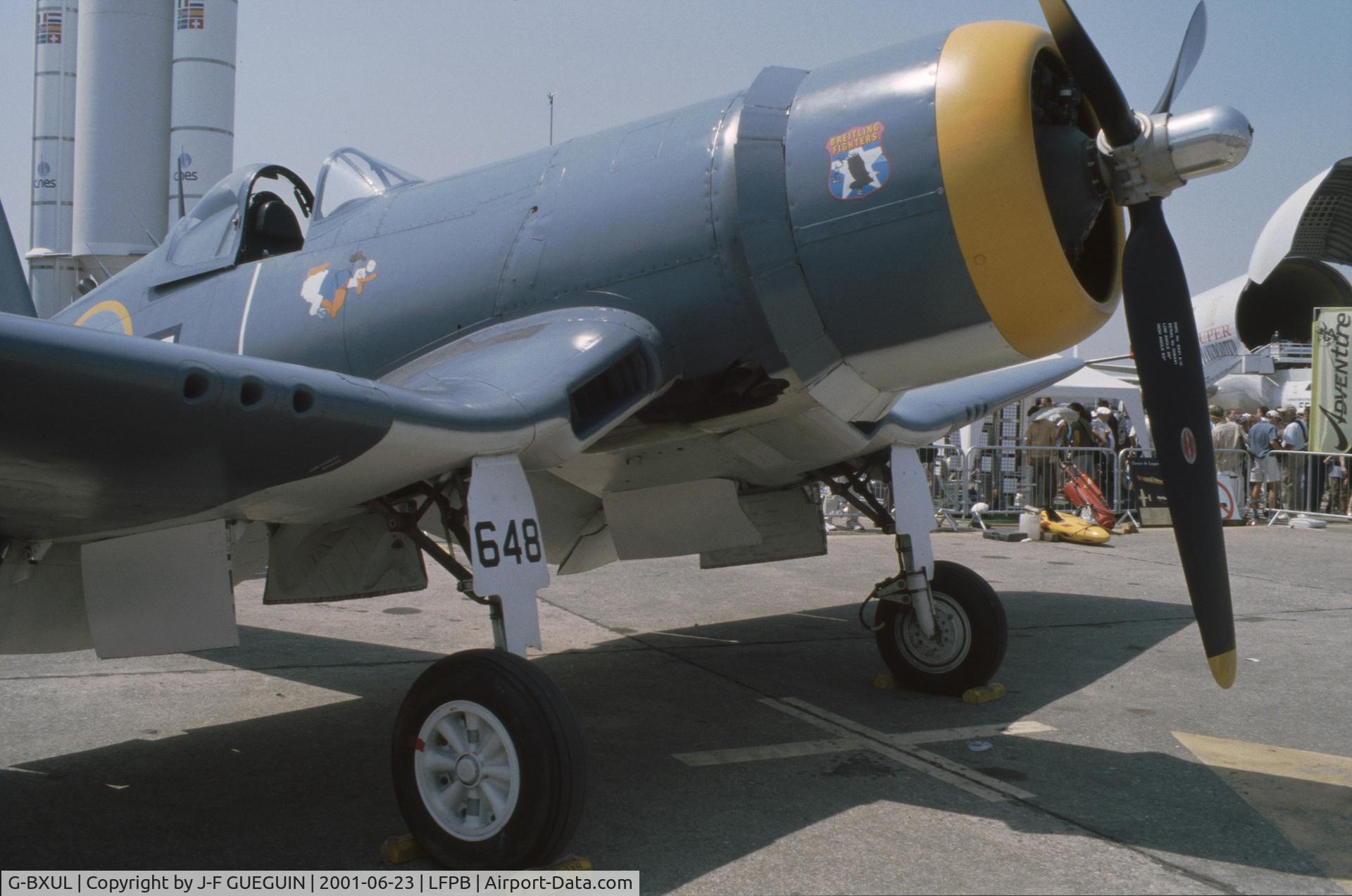 G-BXUL, 1945 Goodyear FG-1D Corsair C/N 3205, On display at 2001 Paris-Le Bourget airshow.