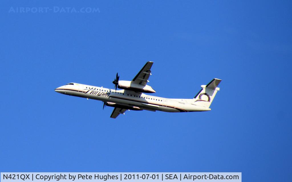 N421QX, 2007 De Havilland Canada DHC-8-402 Dash 8 C/N 4149, N421QX DHC8 departing SEA/TAC
