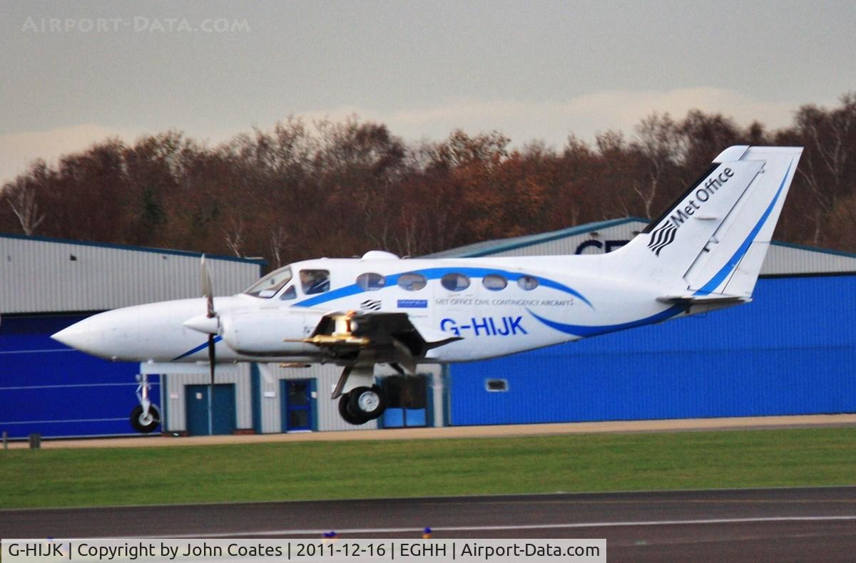G-HIJK, 1977 Cessna 421C Golden Eagle C/N 421C-0218, Touchdown