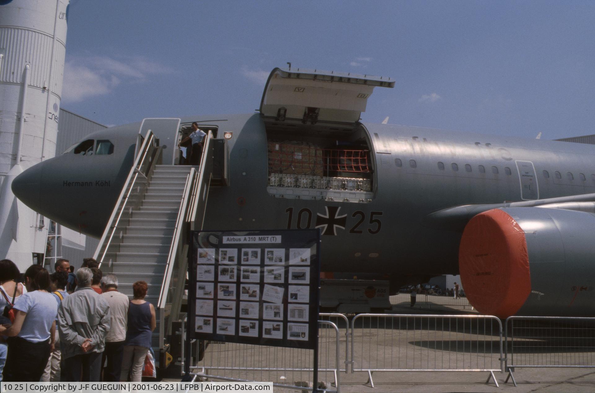 10 25, 1988 Airbus A310-304/MRTT C/N 484, On display at 2001 Paris-Le Bourget airshow.