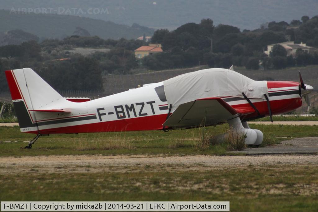 F-BMZT, CEA Jodel DR-250A-160 Capitaine C/N 3, Parked