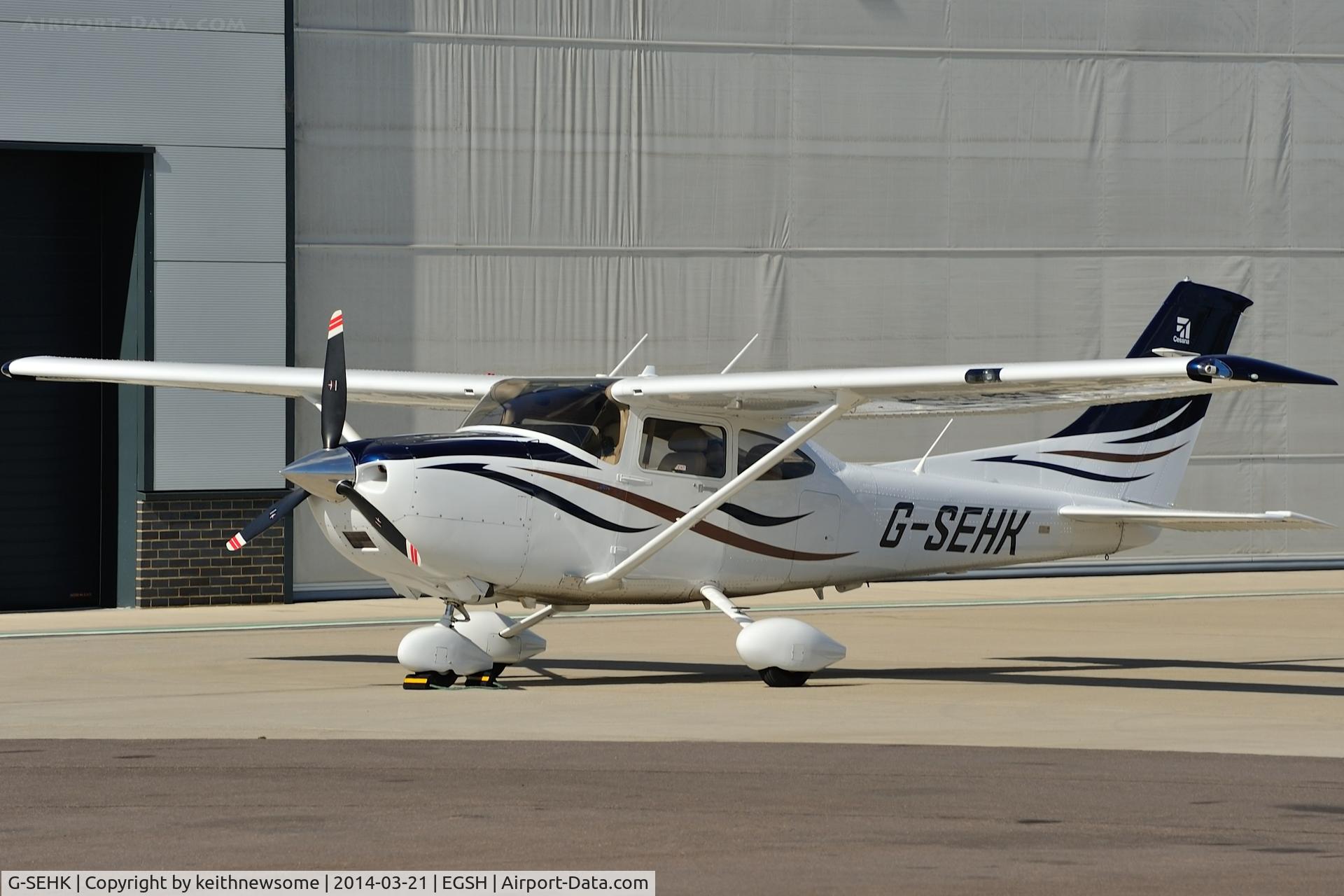 G-SEHK, 2008 Cessna 182T Skylane C/N 18282132, Sitting in the midday sun !